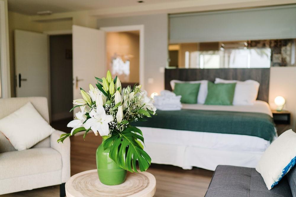 H Boutique La Caleta Bay Hotel ลาเอร์ราดูรา ภายนอก รูปภาพ