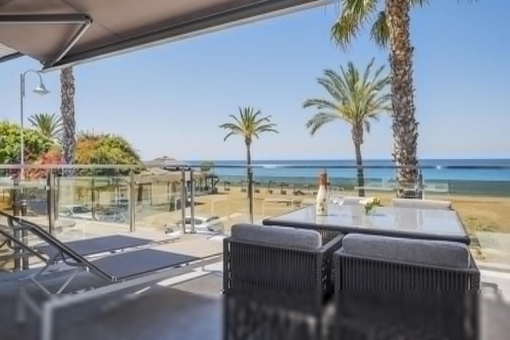 H Boutique La Caleta Bay Hotel ลาเอร์ราดูรา ภายนอก รูปภาพ