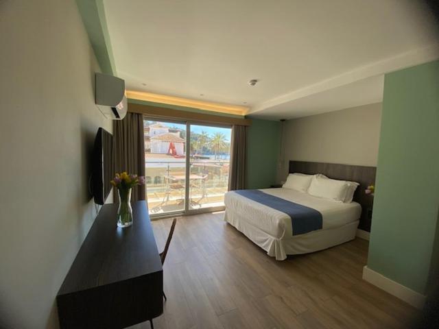 H Boutique La Caleta Bay Hotel ลาเอร์ราดูรา ภายนอก รูปภาพ